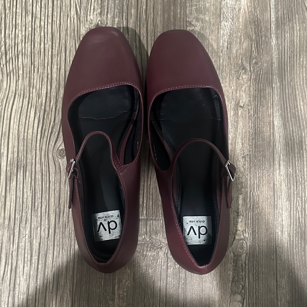 DV by Dolce Vita Women's Deep Red Flats